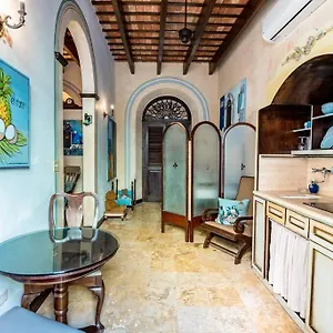 Charming Retreat In Old , San Juan Puerto Rico